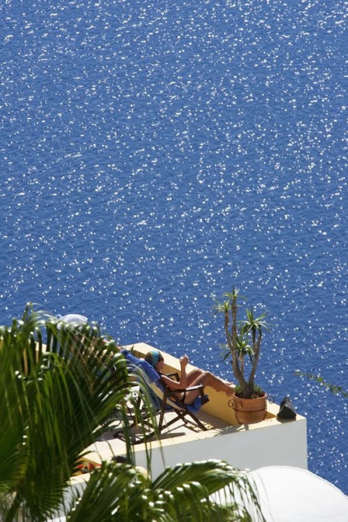 http://castawaylabel.tumblr.com/post/115189710143