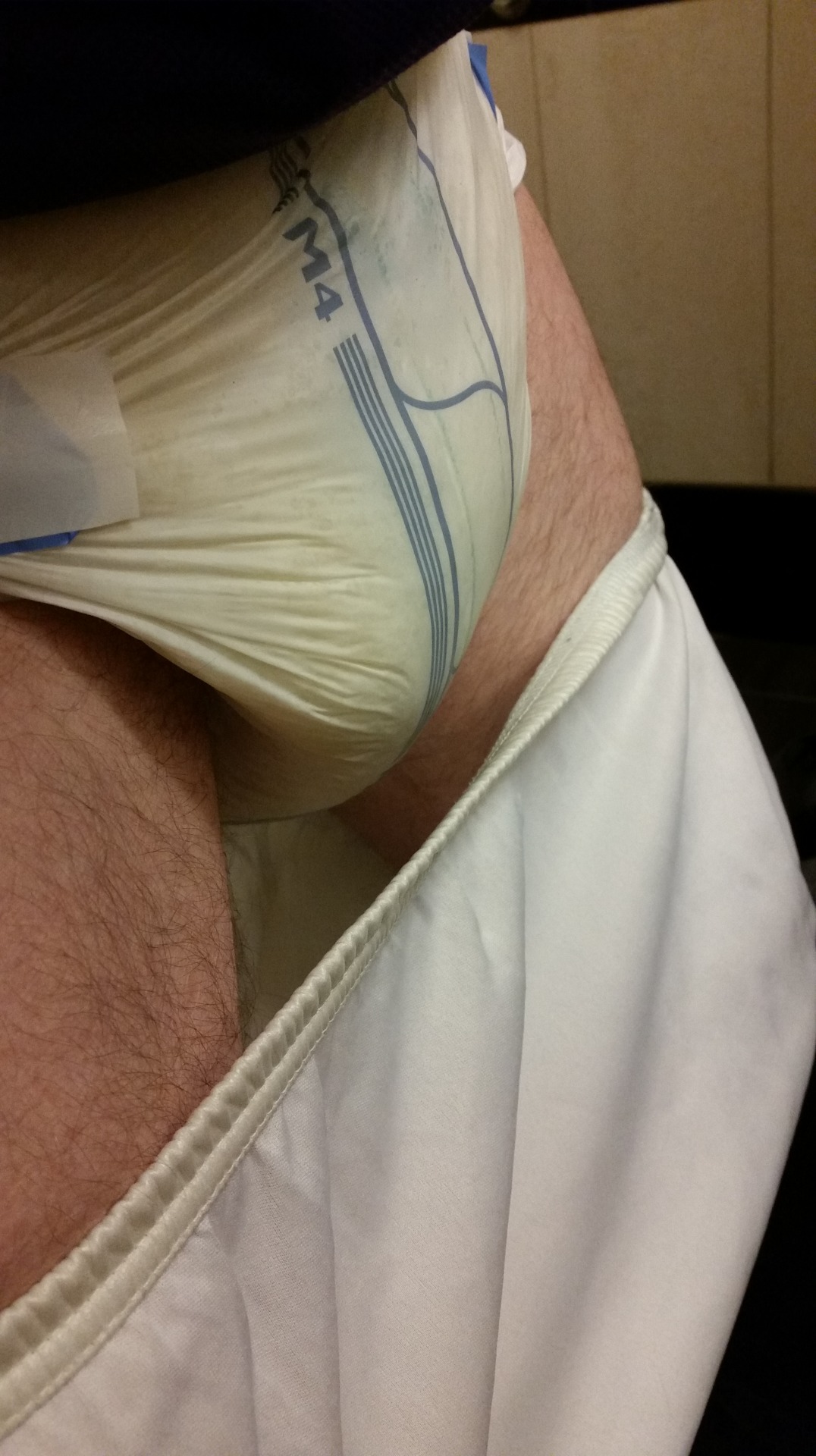 wetkevy:  Changing during a layover … soaked during the flight big time! 