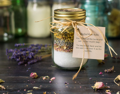 Customizable Herbal Bath Salts. A Perfect DIY gift <3