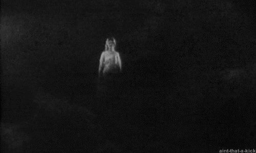  John Barrymore fantasizes about Dolores Costello in The Sea Beast (1926). 