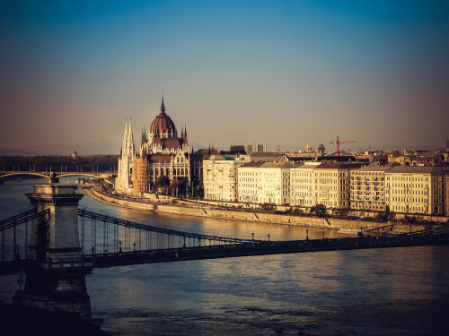 amanaboutworld: Budapest Vistas