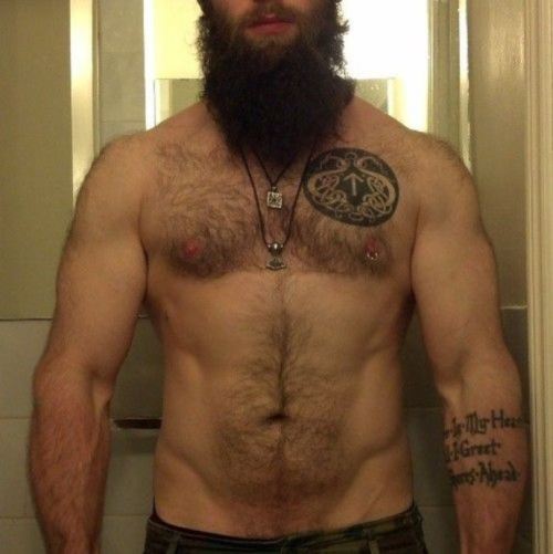 hairymensexy:  Meet hot guys near you: http://bit.ly/1TSjGPj