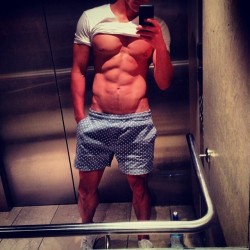 chinesemale:  New shorts love them #follow