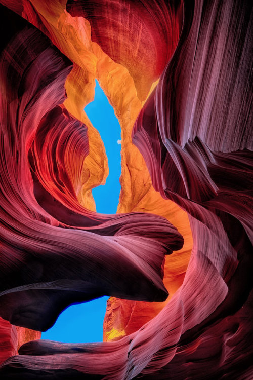 phantastrophe - Antelope Canyon, Arizona | Photographer -  Pete...