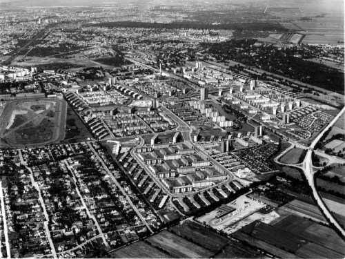 The Neue Vahr Siedlung (10.000 residential units) in Bremen, Ernst May/Hans Bernhard Reichow/Max Säu