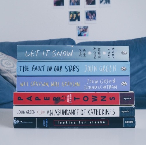 Who&rsquo;s a popular author you don&rsquo;t actually like?  • For me, John Green is on