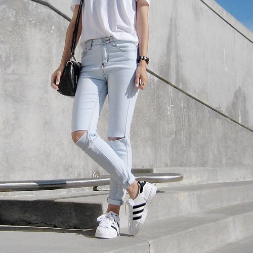 thatisstylish:  Similar ripped jeans here adult photos