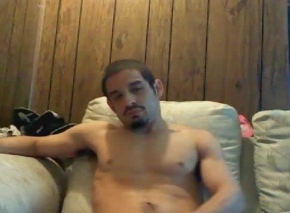mouseylatino:  rican cutie