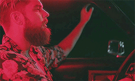 get to know me: fav bands/musicians ► coloursGo on and tell me all the things you hate in me.