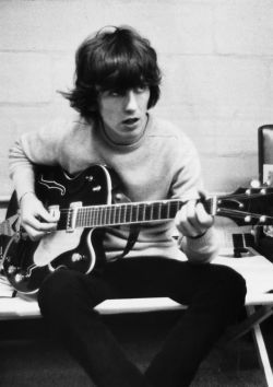 simplysuave:George Harrison