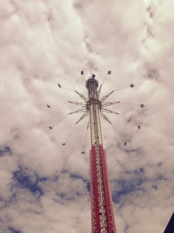 Realisinqs:  Realisinqs:  So I Went On The Tallest Swings In The World Today… 