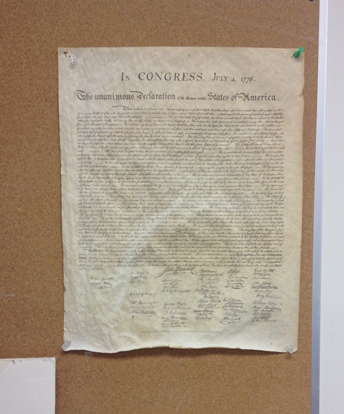 macklemore-fujisaki:nogoodturkey:  there’s a copy of the declaration of independence on the bulletin board in my western civ class today while my teacher was out of the room i stole it and put this up in its place my teacher laughed and asked who took