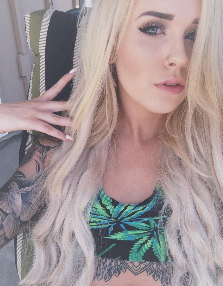 xxx-mcmxciv:  top from lollibobshop.com ♡ 