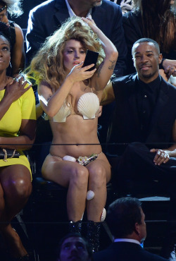 gagaroyale:  Gaga in the audience at the VMA’s.  