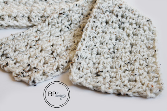 Fantastic Fall Scarf - Free Crochet Pattern // From Rescued Paw Designs