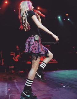 Avril Lavigne: My Guilty Pleasure