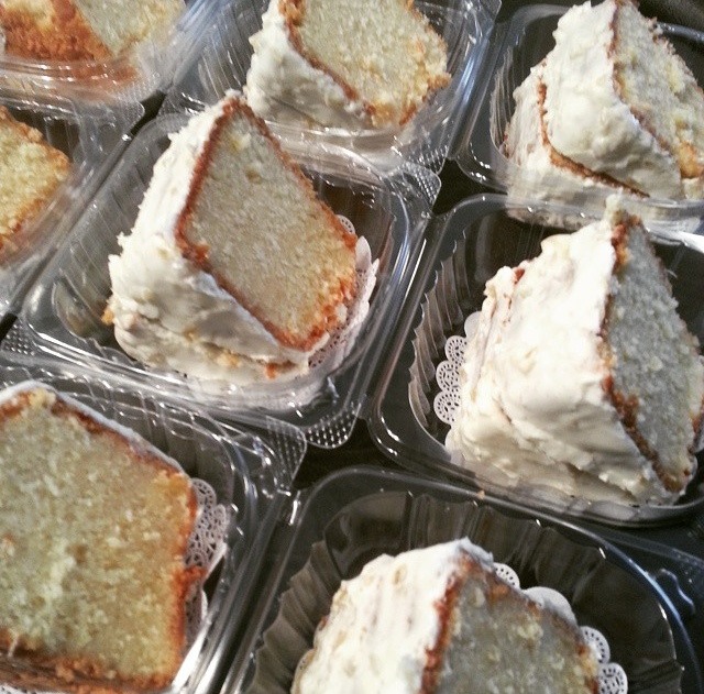 afro-arts:  Brandino’s Catering  info@brandinocatering.com // IG: brandinocatering