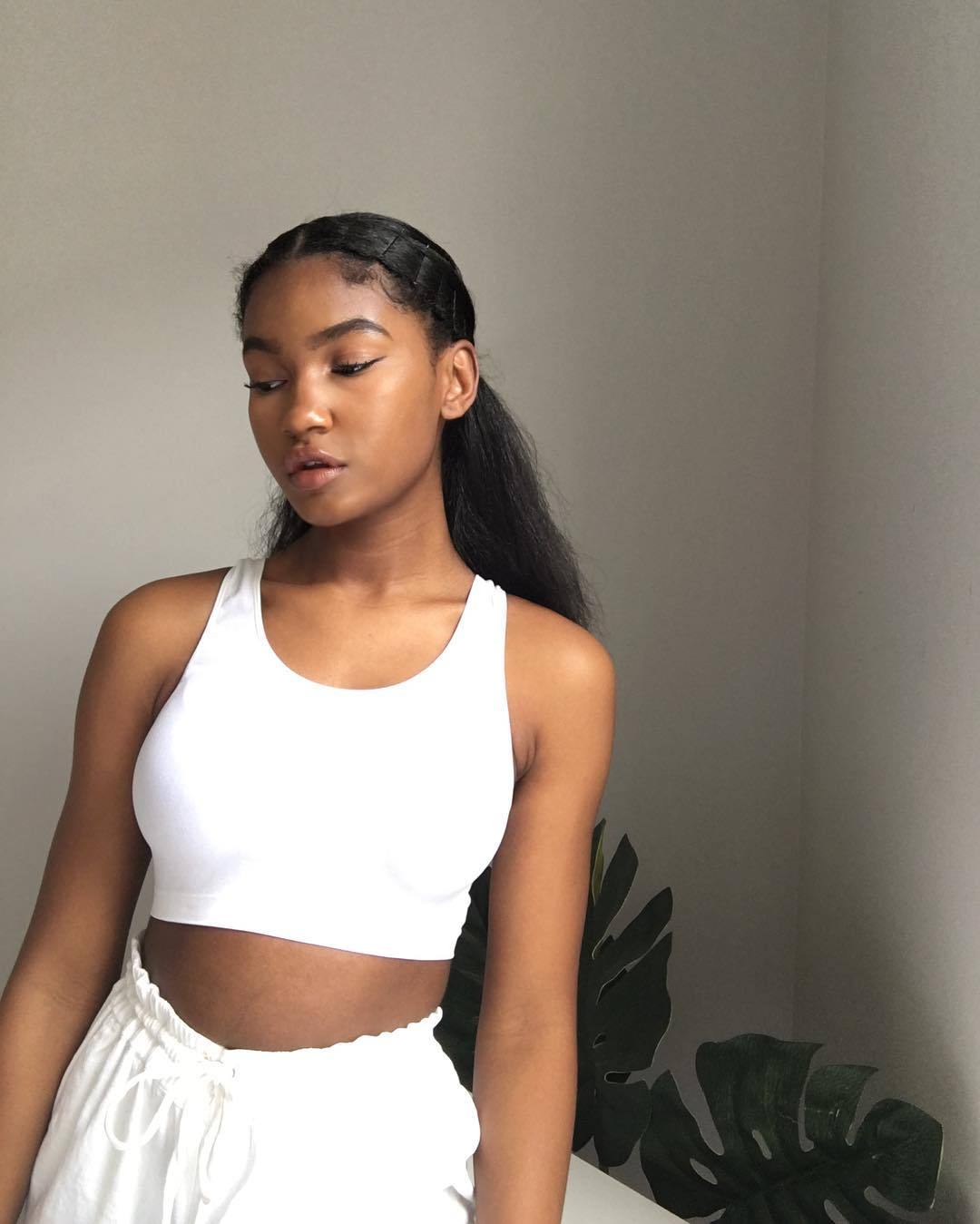 d4ytim3:  her face is interesting