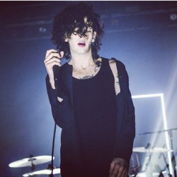 thegemmajanes:  #mattyhealy #the1975