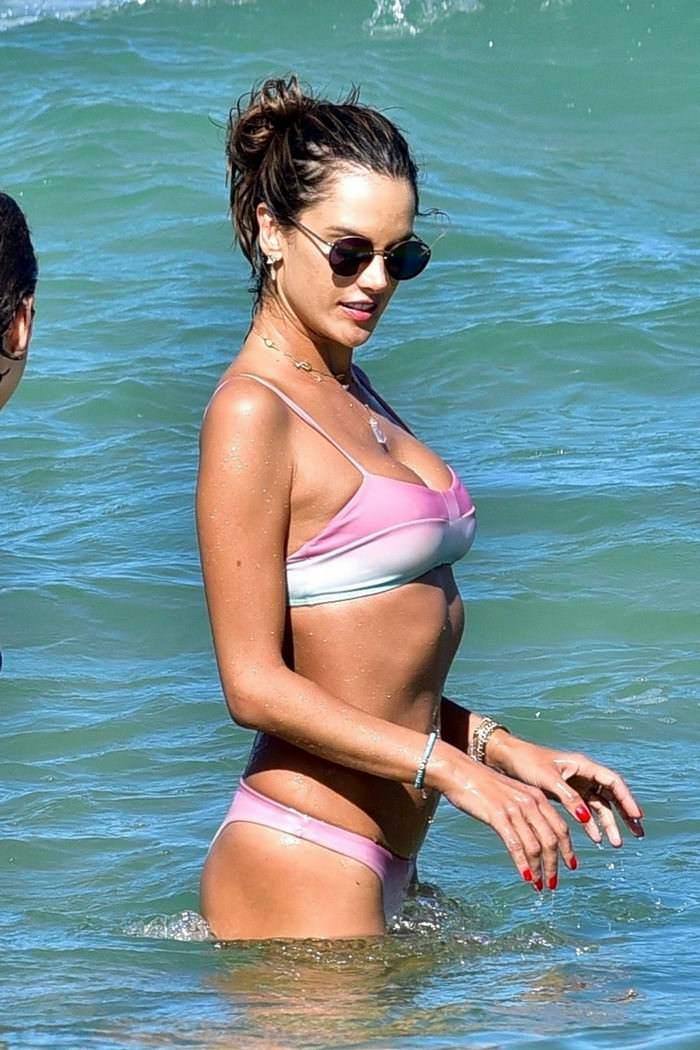 Alessandra mastronardi bikini