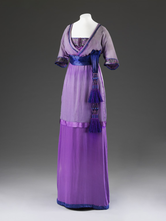 omgthatdress:
“ Evening Dress
Lucile, 1910-1915
The Victoria & Albert Museum
”