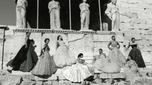 angelkarafilli: 1951: Dior Photoshoot at the Acropolis,Athens