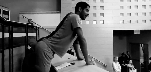 bromancebooty: Alfred Enoch’s cake