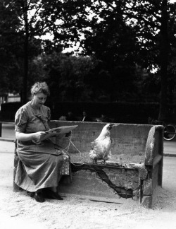 Robert Doisneau - Paris, 1940.