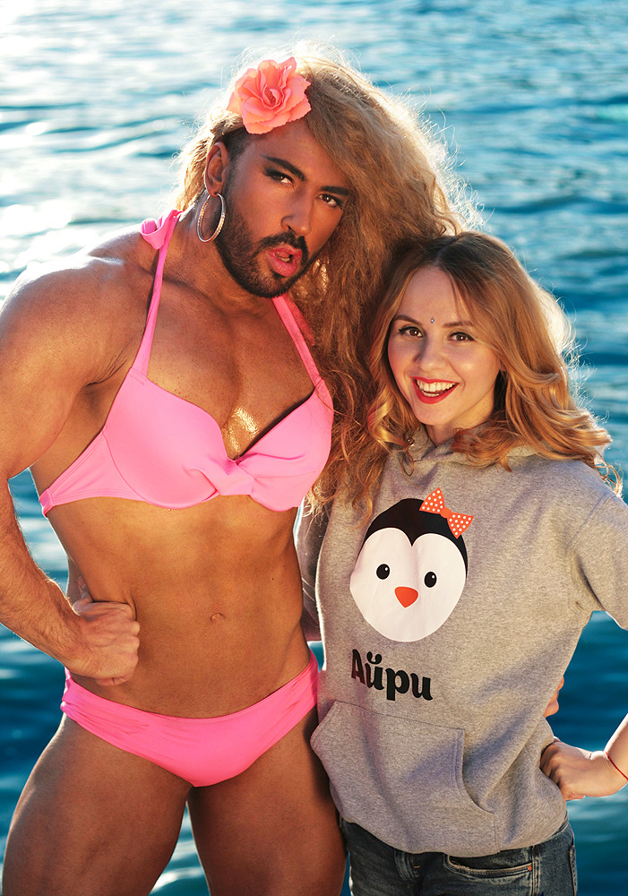 roachpatrol:  pavel-petel:  Pavel Pétel for H&amp;M Makeup &amp; Photo: