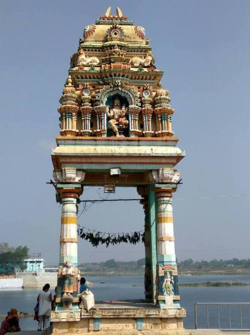 Mandapam in front of Lakshmi Narasimha temple overlooking the confluence of the Kabini and Cauvery r