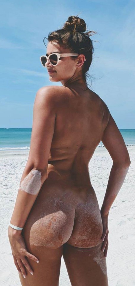 Taylor hill topless