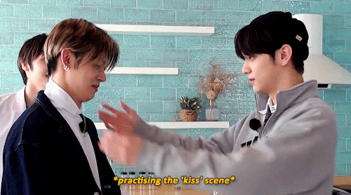 he said, do it properly! #moasource#moacentral#yeonjun#soobin#hueningkai#beomgyu#txt #tomorrow x together  #tomorrow by together #idolsincedits#kpopccc#idolnexusedit#ultkpopnetwork #comeback show : thursdays child #gifs#creations #kai was ready to risk it all and i respect that 😂  #yjs hand rising up to his side right away jghkghk 😂  #this is way too funny so much happening in such a short time #q
