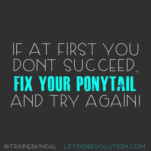 Because we all know it’s all about the ponytail or crazy bun for the perfect workout!➖➖Pony 