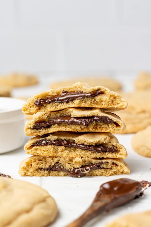 Chocolate Filled Cookies