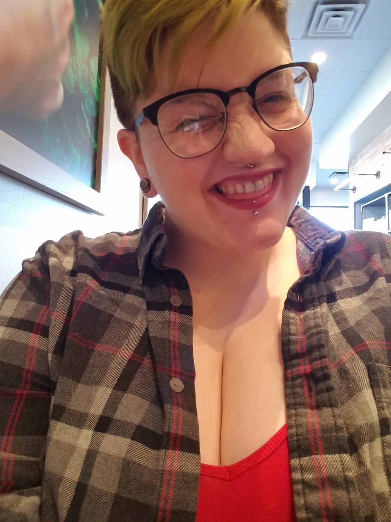 gang-vocals:  I got my philtrum pierced yesterday!  It’s still pretty swollen but