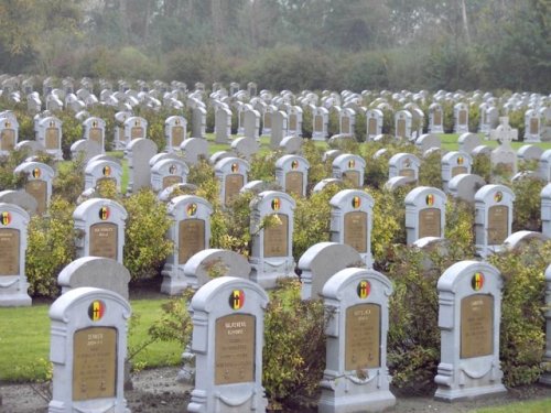 we wil never forget the men that died for belgiumwe wil remember them  14-18  40-45voor vorst voor v