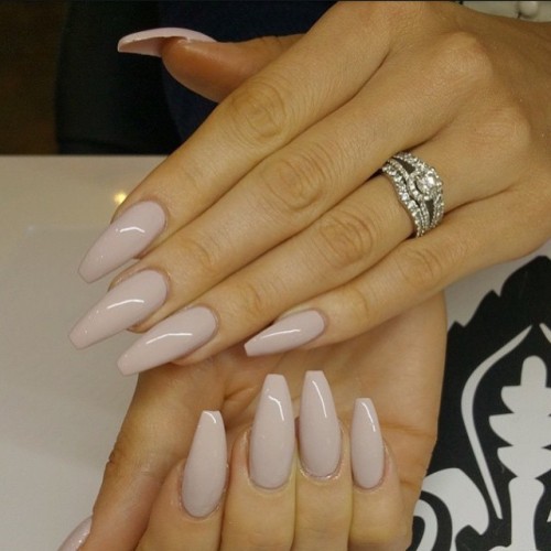 classyglamorousluxe:  💄