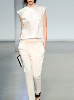 nastyvogue:  artkream:  **Helmut Lang SS14**