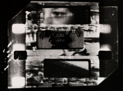 grigiabot:  Paolo Gioli .  Immagini disturbate da un intenso parassita, 1970