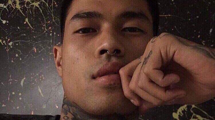 notbirdsbutstars: thebootydiaries:  when he has a rectum piercing 😍  booty i normally