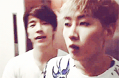 sojuberry:  eunhae hair-pulling each other