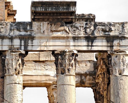 Sex ancientrome:Temple of Antoninus and Faustina. pictures