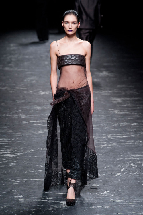 game-of-style:Dothraki handmaiden - Haider Ackermann spring 2013 - submitted by lady-of-faerietales