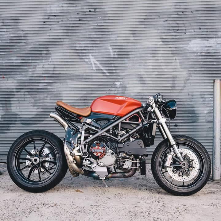 thebestmotorcycles:  THE BEST MOTORCYCLES Ducati Café Racer 