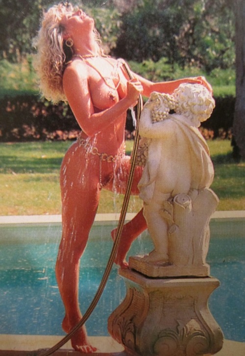 ilovethe80sladies:  Theresa Jane