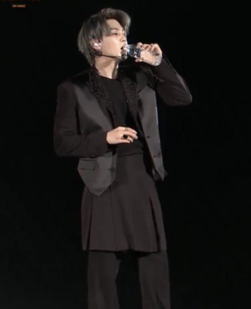 Head Empty No Thoughts Just Yoongi In A Skirt