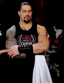 edithambroreigns:  romandeanjeff:  edithambroreigns:  romandeanjeff:  edithambroreigns: