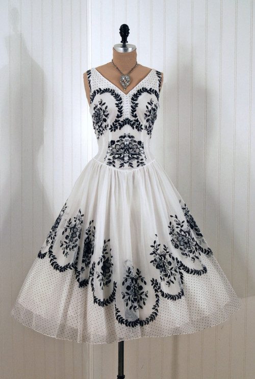 omgthatdress: Dress 1950s Timeless Vixen Vintage