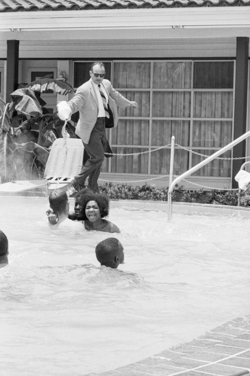 unapproachableblackchicks: Protesters demonstrating in the swimming pool of the Monson Motor Lodge i