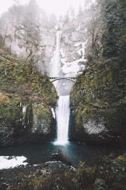 garinwood:  Moody Multnomah Falls / Columbia